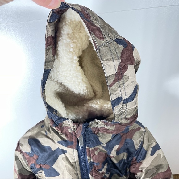 NWT Baby Boy Winter Puff Coat with Sherpa Lined Hood - Picture 3 of 5